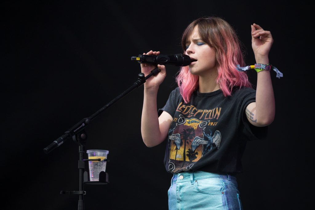 Gabrielle Aplin performs on the Other Stage during day 3 of the Glastonbury Festival 2017 at Worthy Farm, Pilton on June 24, 2017 in Glastonbury, England.  (Photo by Ian Gavan/Getty Images)