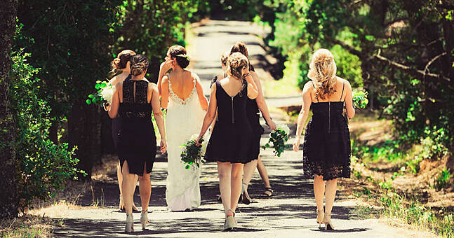 wedding attire hot weather