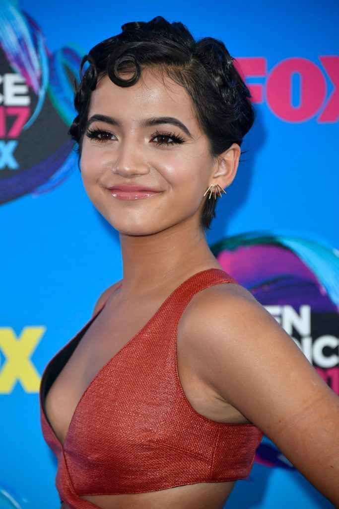 Isabela Moner attends the Teen Choice Awards 2017 at Galen Center on August 13, 2017 in Los Angeles, California.  (Photo by Frazer Harrison/Getty Images)