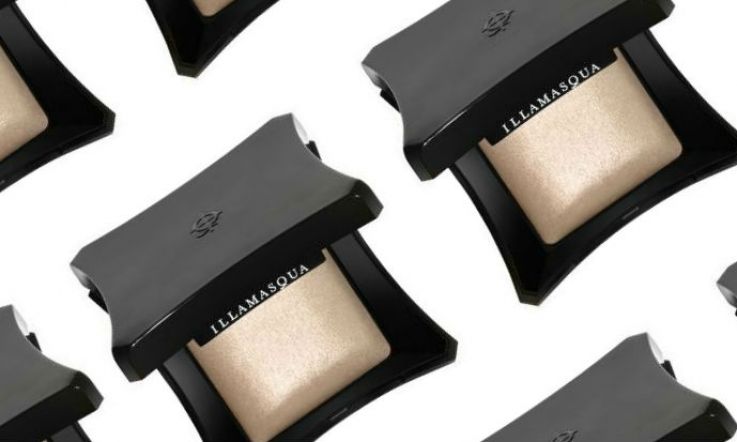 The Illamasqua Beyond Highlighter in OMG is OMG so good