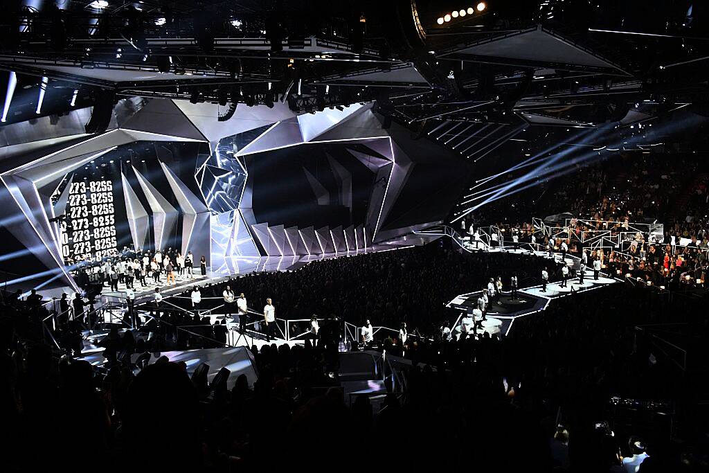 Show line. MTV VMA 2018 Stage Design.