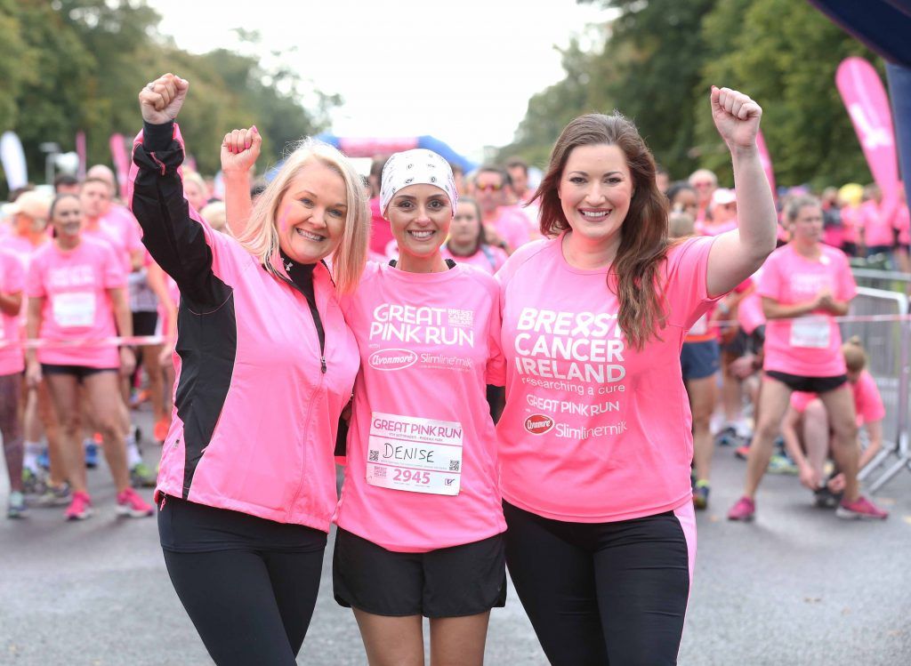 Aisling Hurley CEO irish breast cancer society, breast cancer survivor Denise Ashe and Broadcaster Elaine Crowley pictured at the Great Pink Run in the Phoenix Park, 9th September 2017. Over 6,000 women, men and children took part in the 7th year of this event with all funds supporting Breast Cancer Ireland. Photo: Sasko Lazarov/Photocall Ireland