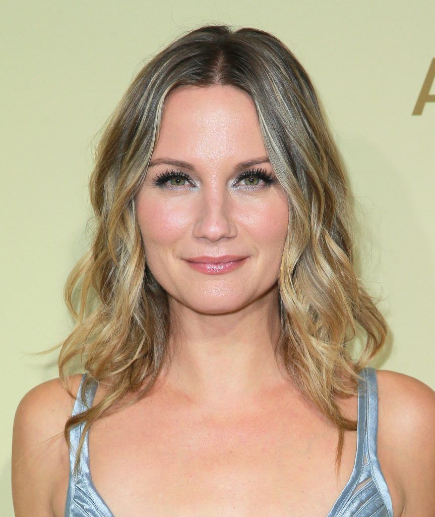 Jennifer Nettles attends The Hollywood Reporter and SAG-AFTRA Inaugural Emmy Nominees Night presented by American Airlines, Breguet, and Dacor at the Waldorf Astoria Beverly Hills on September 14, 2017 in Beverly Hills, California.  (Photo by Rich Fury/Getty Images for THR)