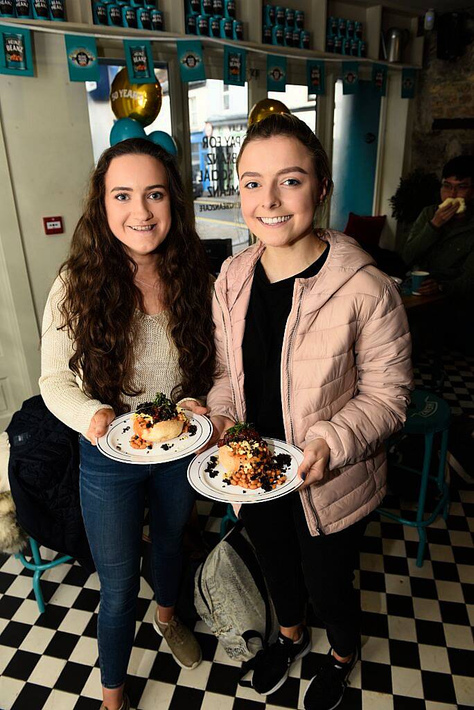 The Beanz Meanz Heinz Cafe opens in Galway to celebrate 50 years of its iconic advertising slogan 'Beanz Meanz Heinz'. The Connacht Rugby team, Rose of Tralee Maria Walsh and bloggers Nuala Gorham and Kieran O'Malley dropped by. Pay for your food by using #HEINZBEANZCAFE. Photo: Boyd Challenger