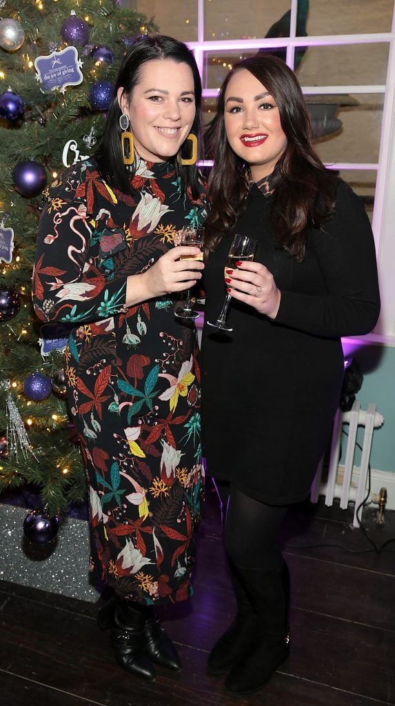 Corina Gaffey and Vicki Notaro at the Loop at Dublin and Cork Airports Joy of Giving Christmas Preview at Number 4 Parliament Street. Picture: Brian McEvoy