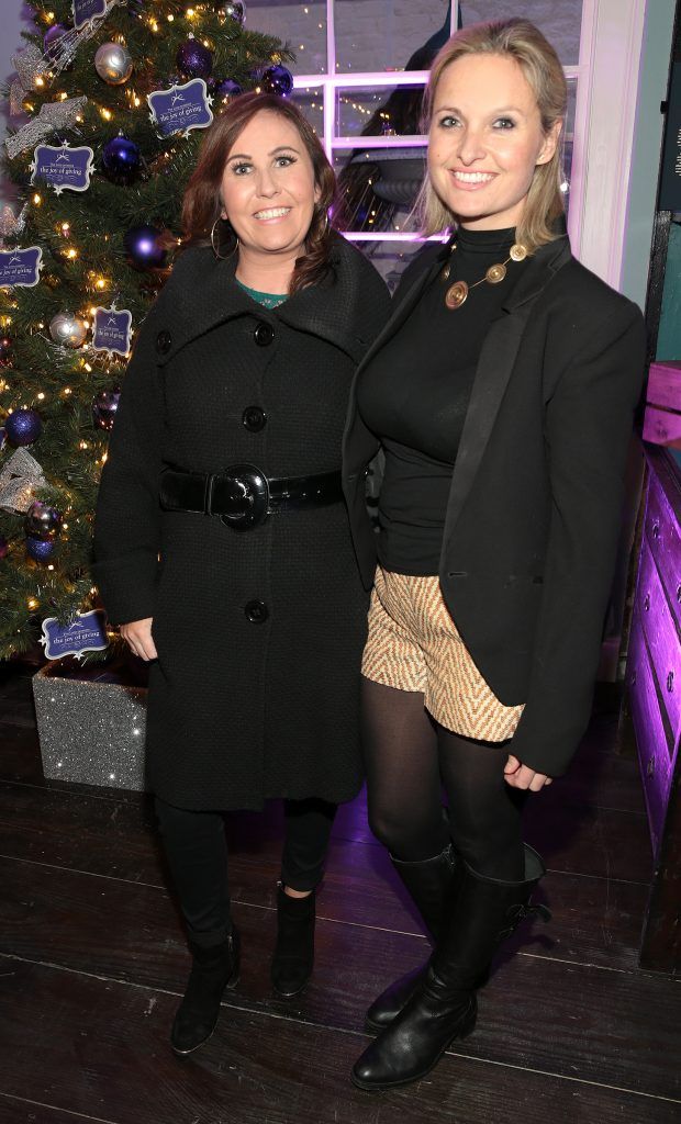 Jenny Murray and Siobhan O Connor at the Loop at Dublin and Cork Airports Joy of Giving Christmas Preview at Number 4 Parliament Street. Picture: Brian McEvoy