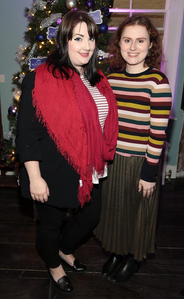 Dee Finnerty and Meadhbh McGrath at the Loop at Dublin and Cork Airports Joy of Giving Christmas Preview at Number 4 Parliament Street. Picture: Brian McEvoy
