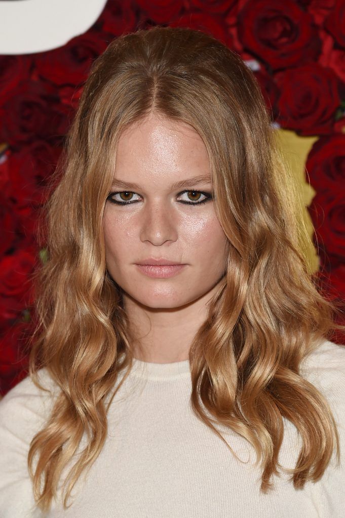 Anna Ewers attends the 2017 WWD Honors at The Pierre Hotel on October 24, 2017 in New York City.  (Photo by Jamie McCarthy/Getty Images)