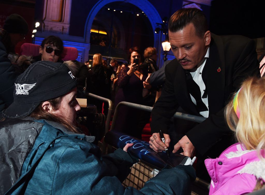 Johnny Depp meets fans as he attends  the 'Murder On The Orient Express' World Premiere held at Royal Albert Hall on November 2, 2017 in London, England.  (Photo by Eamonn M. McCormack/Eamonn M. McCormack/Getty Images/for 21st Century Fox)