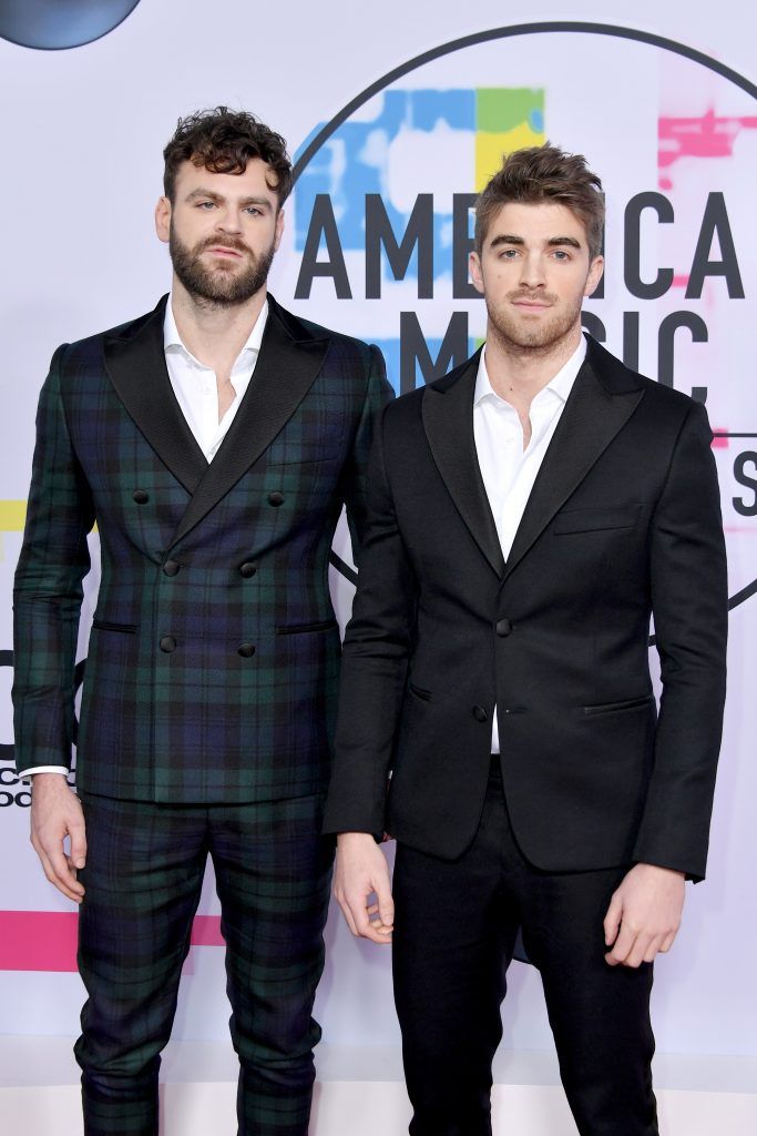 Alex Pall (L) and Andrew Taggart of The Chainsmokers attend the 2017 American Music Awards at Microsoft Theater on November 19, 2017 in Los Angeles, California.  (Photo by Neilson Barnard/Getty Images)