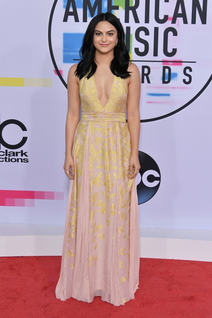 Camila Mendes attends the 2017 American Music Awards at Microsoft Theater on November 19, 2017 in Los Angeles, California.  (Photo by Neilson Barnard/Getty Images)