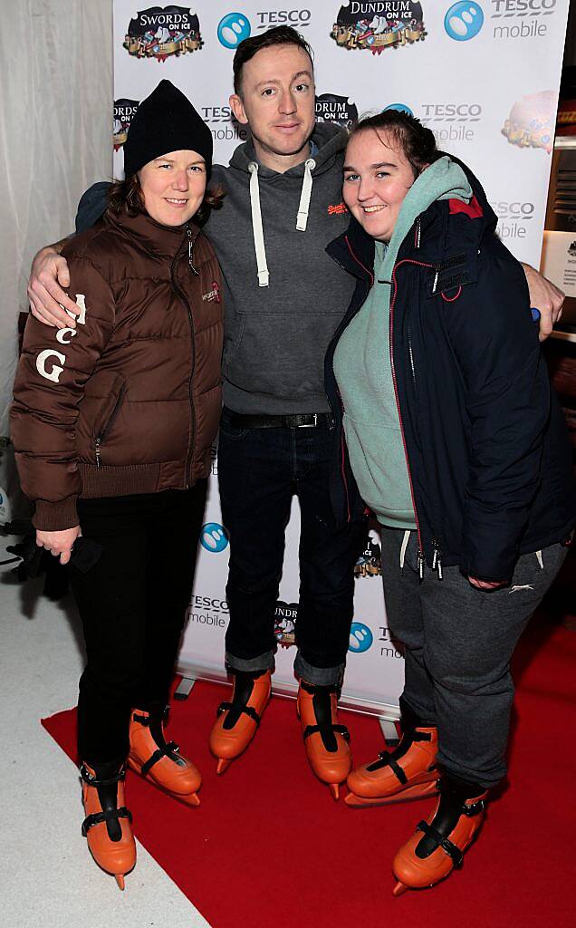 Natalie Duncan, Colin Baker and Orla Cassidy  pictured at the Tesco Mobile and Dundrum on Ice VIP evening. Picture: Brian McEvoy