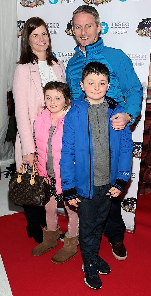 Gillian Dolly, Tadgh Dolly, Andrew Dolly and Jenny Dolly pictured at the Tesco Mobile and Dundrum on Ice VIP evening. Picture: Brian McEvoy