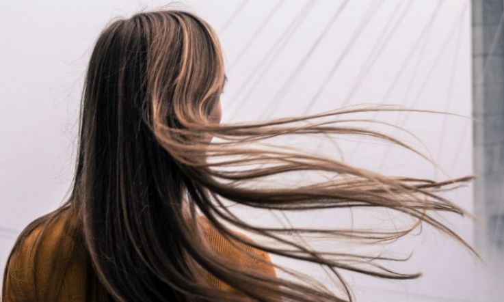 How to restore dehydrated hair that's on the brink
