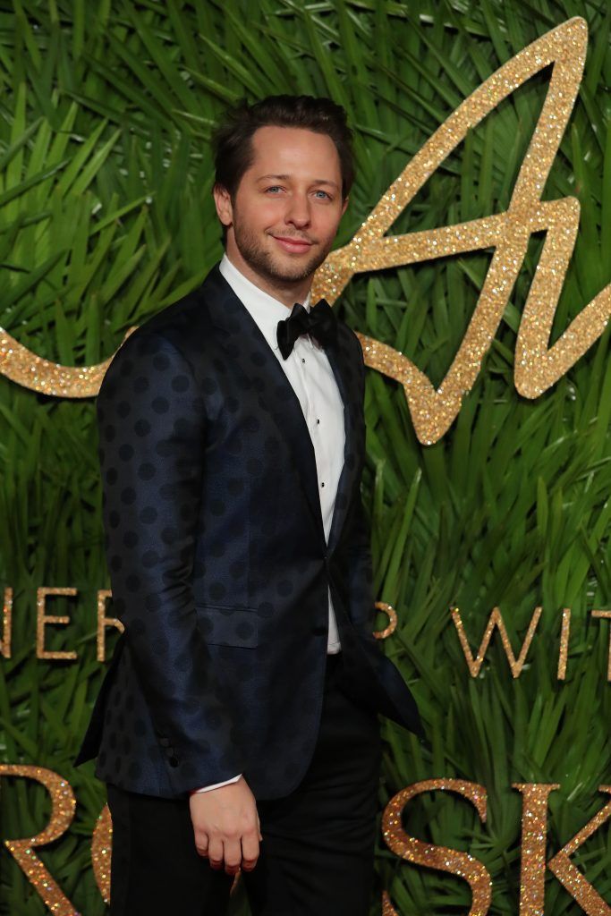 Derek Blasberg poses on the red carpet upon arrival to attend the British Fashion Awards 2017 in London on December 4, 2017. (Photo by Daniel Leal-Olivas/AFP/Getty Images)