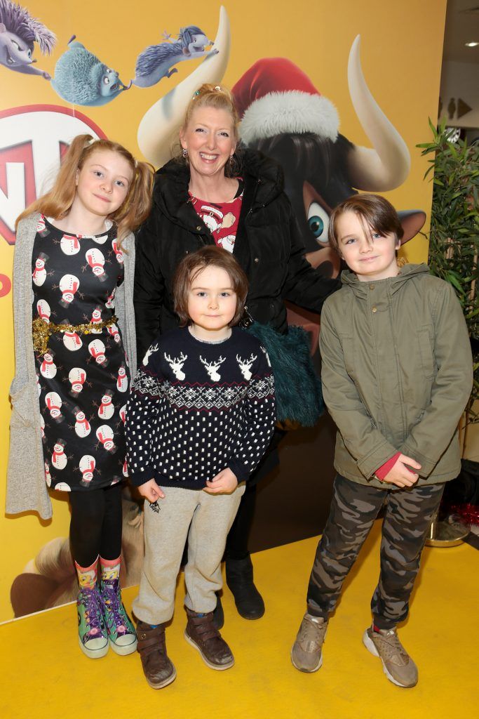 Molly Butler Smith, Erica Butler Smith, Derry Butler Smith and Jack Doyle at the special preview screening of Ferdinand at the ODEON Cinema in Point Square, Dublin. Photo: Brian McEvoy