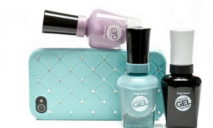 Tired of Chipped Nail Polish? Call the Pope, Sally Hansen Have Created a Miracle Gel. Review, Pics