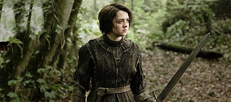 Have You Seen Arya Stark's New Ladylike Look for Game of Thrones ...