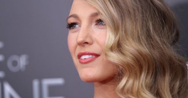 Blake Lively just brought the ear cuff back | Beaut.ie
