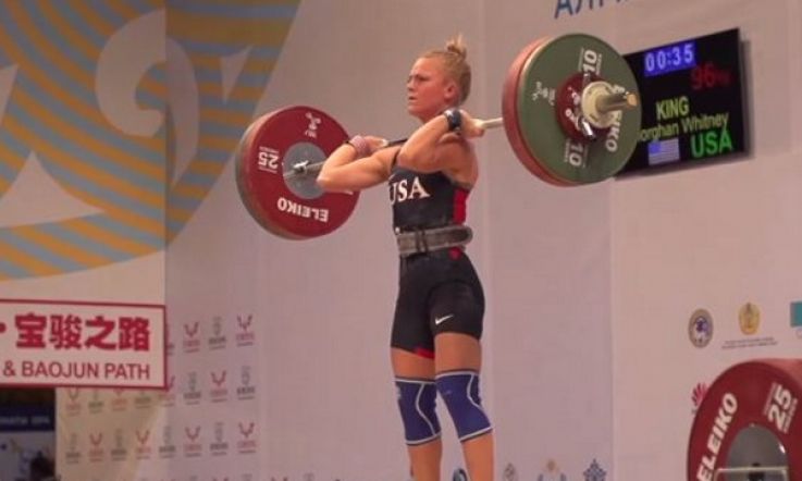 Here's What A Female Competitive Weightlifter Eats To Stay In Shape