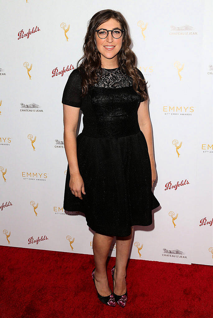 BEVERLY HILLS, CA - AUGUST 24:  Actress Mayim Bialik attends the Television Academy's Performers Peer Group Hold Cocktail Reception to Celebrate the 67th Emmy Awards at the Montage Beverly Hills Hotel on August 24, 2015 in Beverly Hills, California.  (Photo by Frederick M. Brown/Getty Images)