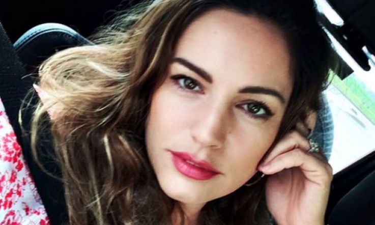 That Bauble on Kelly Brook's Finger Hints She Might Be Engaged