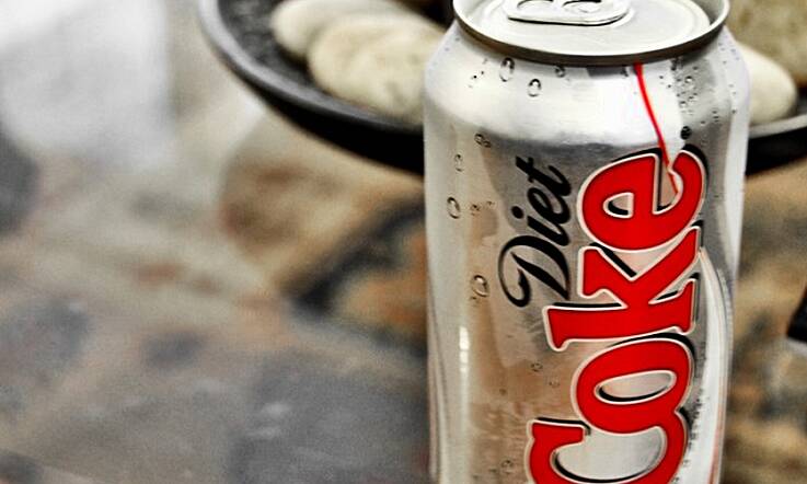 So, What Does a Can of DIET Coke Do to Your Body in an Hour?