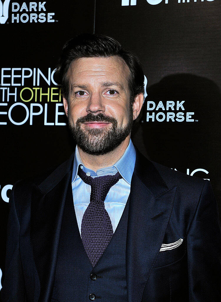 LOS ANGELES, CA - SEPTEMBER 09:  Actor Jason Sudeikis attends the Los Angeles premiere of IFC Films "Sleeping with Other People" presented by Dark Horse Wine on September 9, 2015 in Los Angeles, California.  (Photo by John Sciulli/Getty Images for Darin Pfeiffer Consulting)