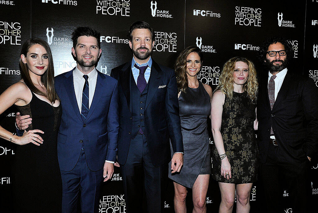 LOS ANGELES, CA - SEPTEMBER 09:  (L-R) Actors Alison Brie, Adam Scott, Jason Sudeikis, Andrea Savage, Natasha Lyonne and Jason Mantzoukas attend the Los Angeles premiere of IFC Films "Sleeping with Other People" presented by Dark Horse Wine on September 9, 2015 in Los Angeles, California.  (Photo by John Sciulli/Getty Images for Darin Pfeiffer Consulting)