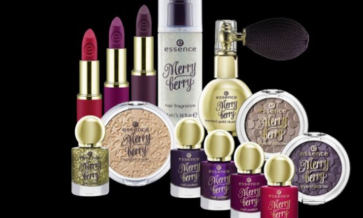 Essence's LE Xmas Collection 'Merry Berry'