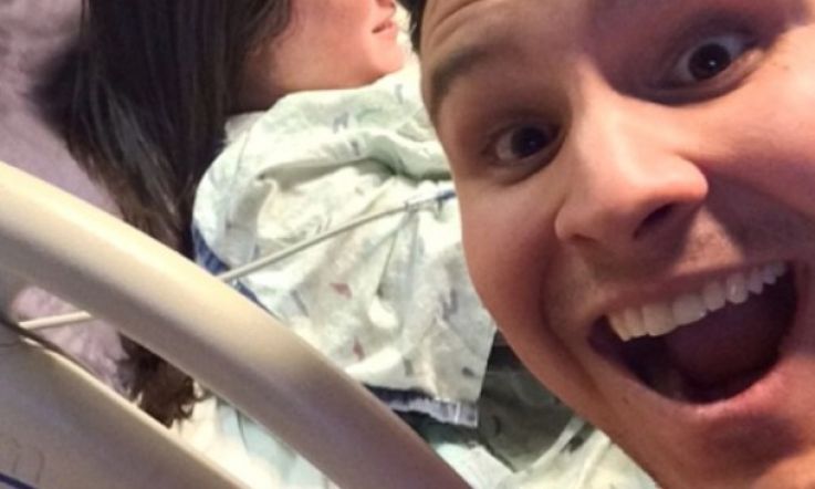So a Man's Pic of His Wife in Labour Has Gone Viral