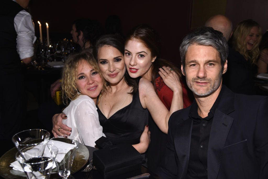 NEW YORK, NY - JANUARY 18:  (L-R) Juno Temple, Winona Rider, Emily Tremaine and Scott Hahn attend Marc Jacobs Beauty Velvet Noir Mascara Launch Dinner on January 18, 2016 in New York City.  (Photo by Dimitrios Kambouris/Getty Images)