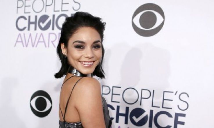 Who wore what at the #PeoplesChoiceAwards