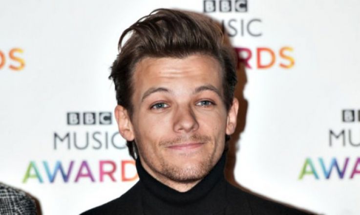 Louis Tomlinson posts another skin-to-skin photo with son