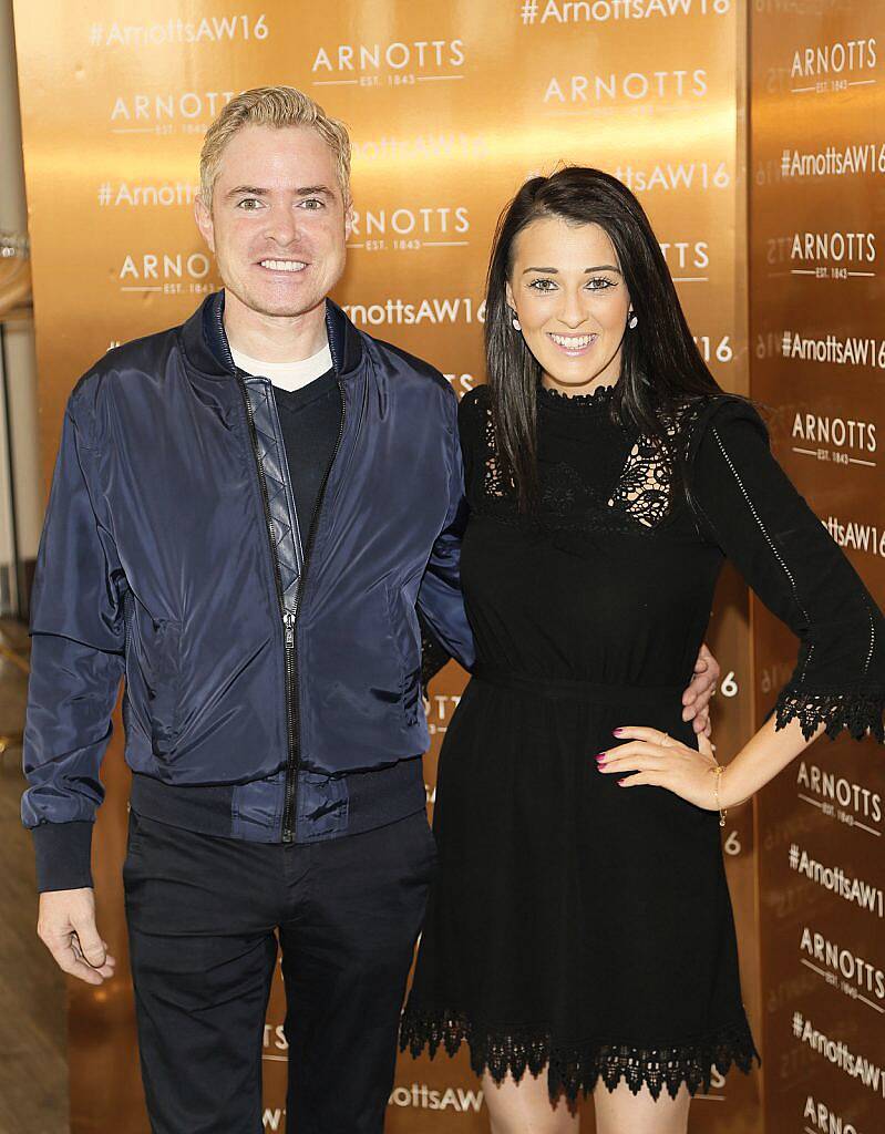 
PJ Gibbons and Ali McKeever at the Arnotts Autumn Winter 2016 Womenswear show held in Clodagh’s Kitchen Arnotts-photo Kieran Harnett