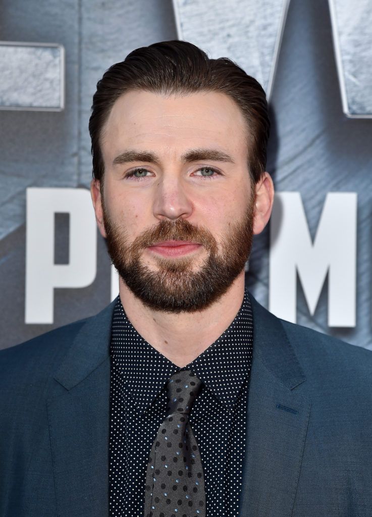 LOS ANGELES, CALIFORNIA - APRIL 12:  Actor Chris Evans attends the premiere of Marvel's "Captain America: Civil War" at Dolby Theatre on April 12, 2016 in Los Angeles, California.  (Photo by Kevin Winter/Getty Images)