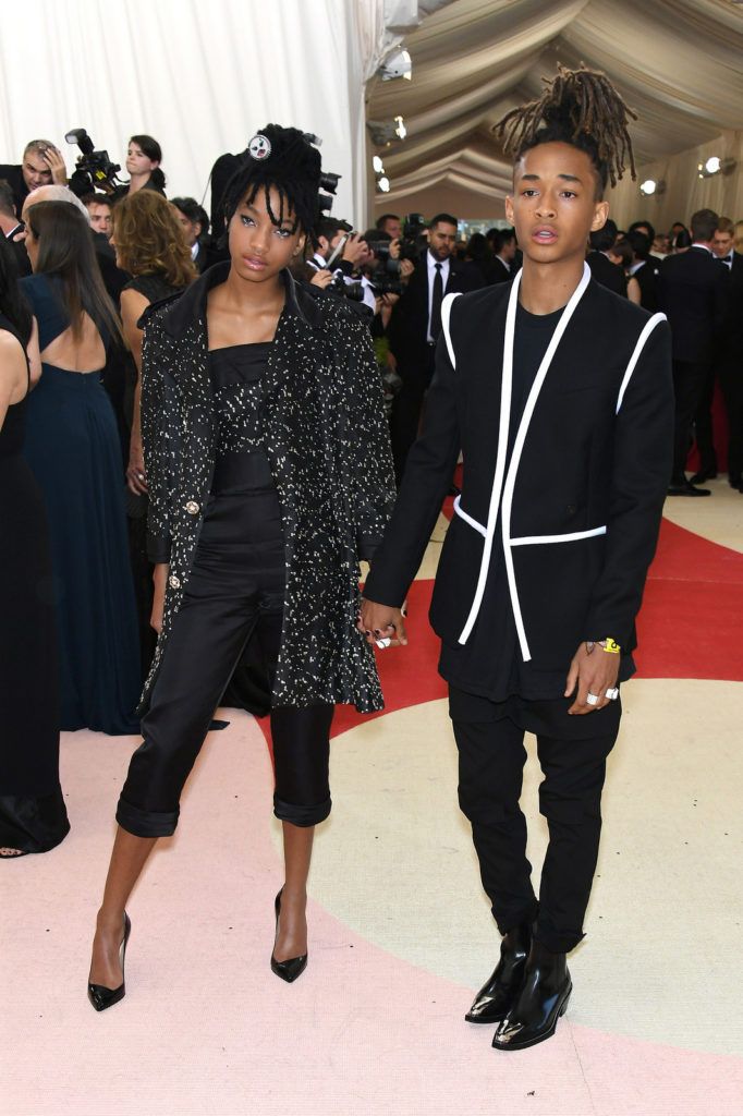 NEW YORK, NY - MAY 02:  Willow Smith (L) and Jaden Smith attend the "Manus x Machina: Fashion In An Age Of Technology" Costume Institute Gala at Metropolitan Museum of Art on May 2, 2016 in New York City.  (Photo by Larry Busacca/Getty Images)
