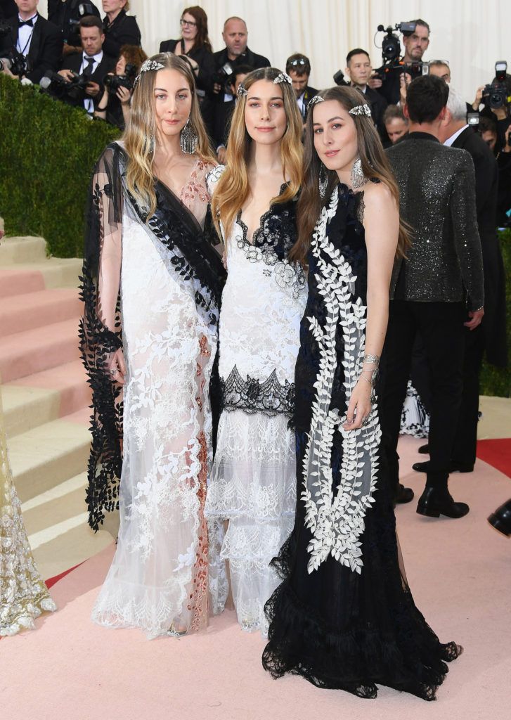 NEW YORK, NY - MAY 02:  Haim attends the "Manus x Machina: Fashion In An Age Of Technology" Costume Institute Gala at Metropolitan Museum of Art on May 2, 2016 in New York City.  (Photo by Larry Busacca/Getty Images)