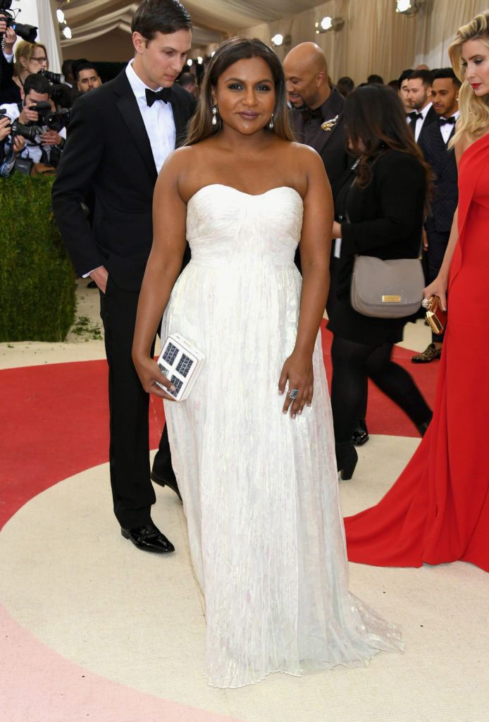 NEW YORK, NY - MAY 02:  Mindy Kaling attends the "Manus x Machina: Fashion In An Age Of Technology" Costume Institute Gala at Metropolitan Museum of Art on May 2, 2016 in New York City.  (Photo by Larry Busacca/Getty Images)