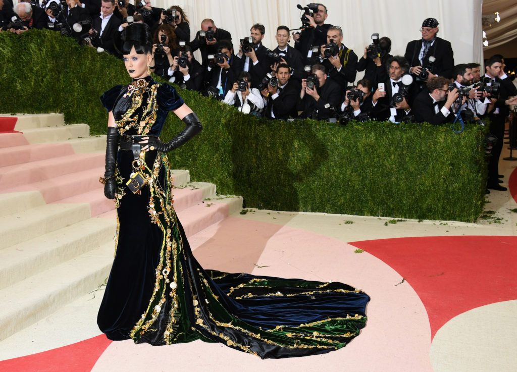 NEW YORK, NY - MAY 02:  Singer Katy Perry attends the "Manus x Machina: Fashion In An Age Of Technology" Costume Institute Gala at Metropolitan Museum of Art on May 2, 2016 in New York City.  (Photo by Larry Busacca/Getty Images)