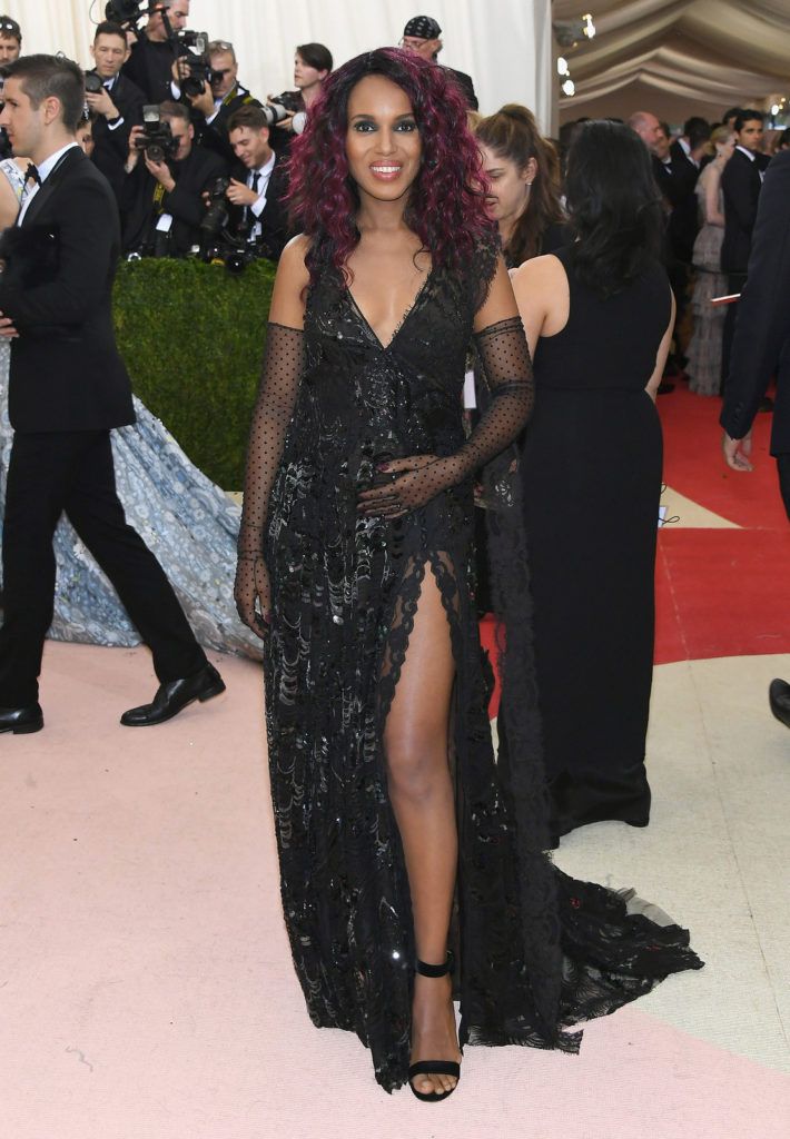 NEW YORK, NY - MAY 02:  Kerry Washington attends the "Manus x Machina: Fashion In An Age Of Technology" Costume Institute Gala at Metropolitan Museum of Art on May 2, 2016 in New York City.  (Photo by Larry Busacca/Getty Images)