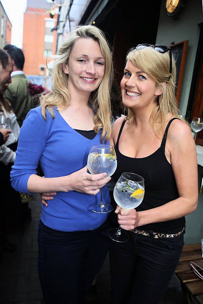 Aoife Dineen, Elaine Leonard at the launch of the Irish Gin and Tonic Fest in Coppinger Row