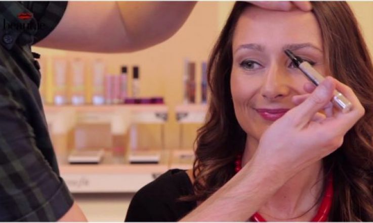 How to fake a brow when there's no hair growth #BenefitBrowClinic