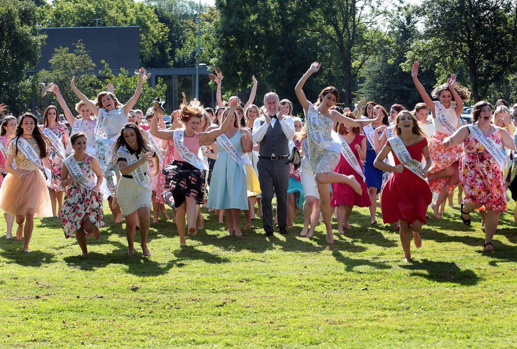 Daithi O Se with Roses at the  RTÉ Rose of Tralee launch  at RTÉ Studios in Donnybrook Dublin before hitting the road to Tralee.
Picture Brian McEvoy.