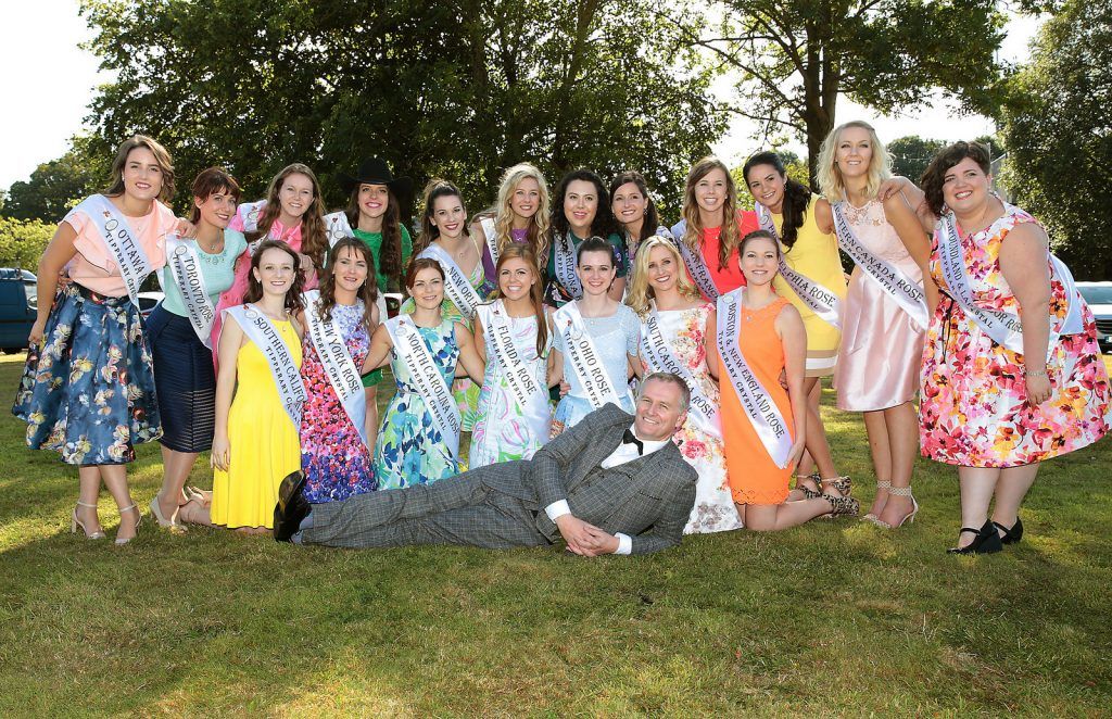 Dáithí Ó Sé  with Roses from Usa and Canada at the RTÉ Rose of Tralee launch  at RTÉ Studios in Donnybrook Dublin before hitting the road to Tralee.
Picture Brian McEvoy.