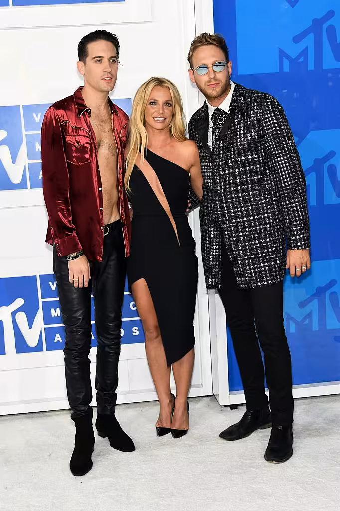 NEW YORK, NY - AUGUST 28:  G-Eazy, Britney Spears and Burns attend the 2016 MTV Video Music Awards on August 28, 2016 in New York City.  (Photo by Jamie McCarthy/Getty Images)