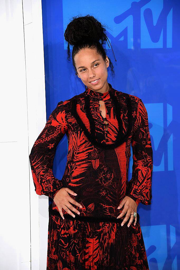 NEW YORK, NY - AUGUST 28:  Alicia Keys attends the 2016 MTV Video Music Awards at Madison Square Garden on August 28, 2016 in New York City.  (Photo by Jamie McCarthy/Getty Images)