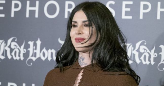 Kat Von D's almost unrecognisable after dramatic hair transformation ...