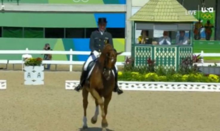 A horse danced to Santana's Smooth at the Olympics & Twitter went a bit nuts