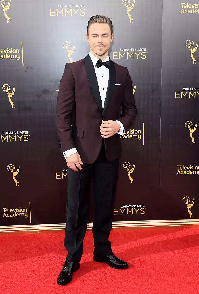 LOS ANGELES, CA - SEPTEMBER 11:  TV personality Derek Hough attends the 2016 Creative Arts Emmy Awards at Microsoft Theater on September 11, 2016 in Los Angeles, California.  (Photo by Frederick M. Brown/Getty Images)